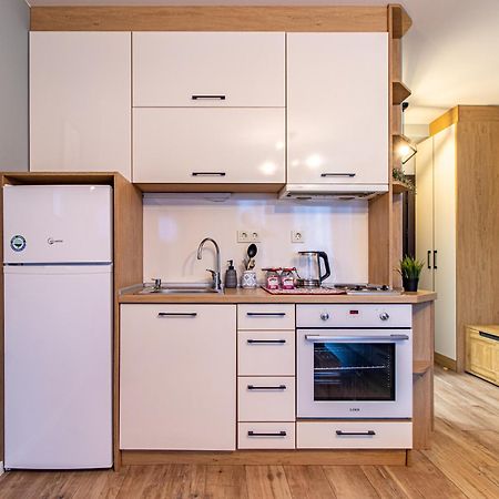 Stay & Explore Sofia - Central Studio Экстерьер фото